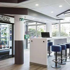 *** Hotel Ibis Budget Orly Francia