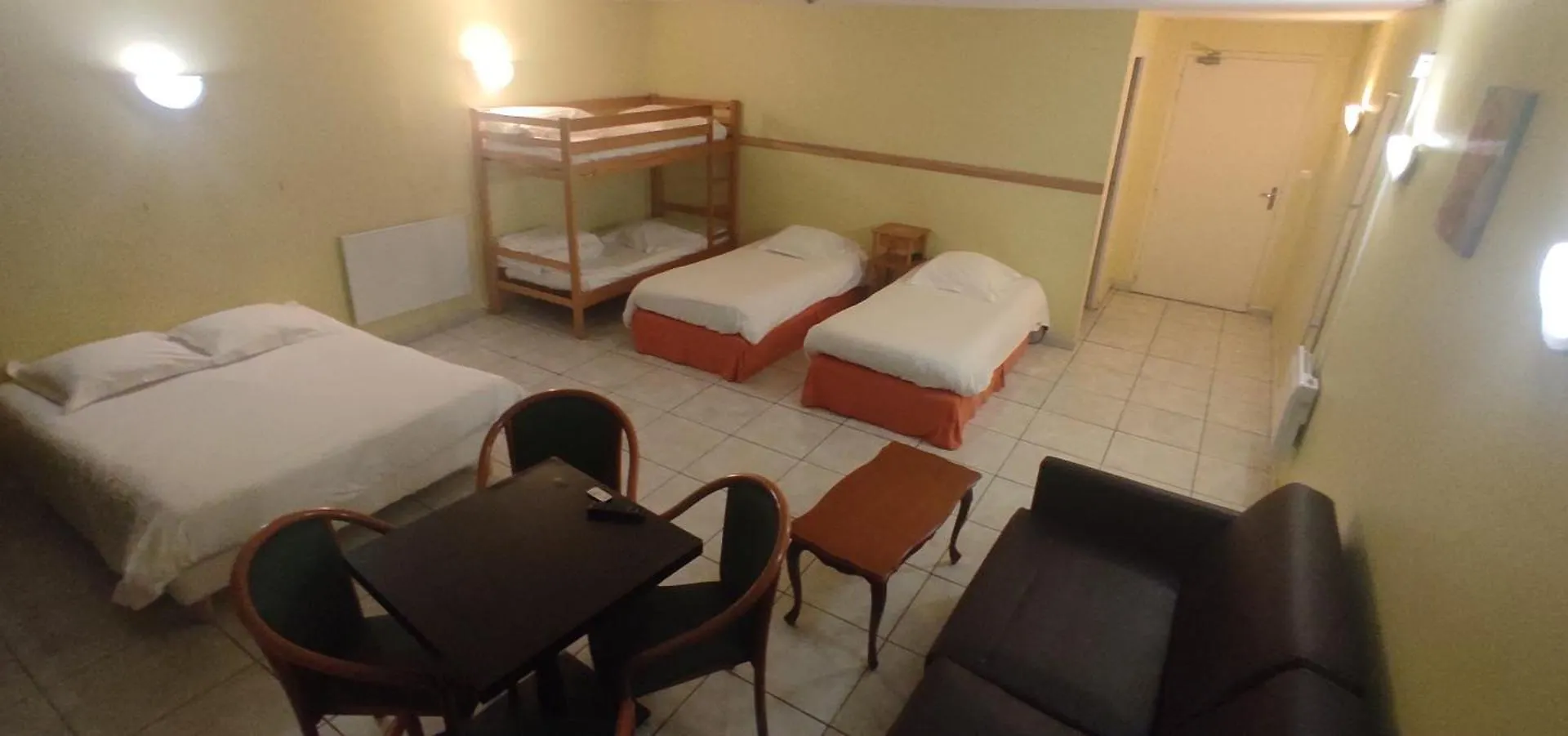 Hotel Luxembourg Lourdes 3*,